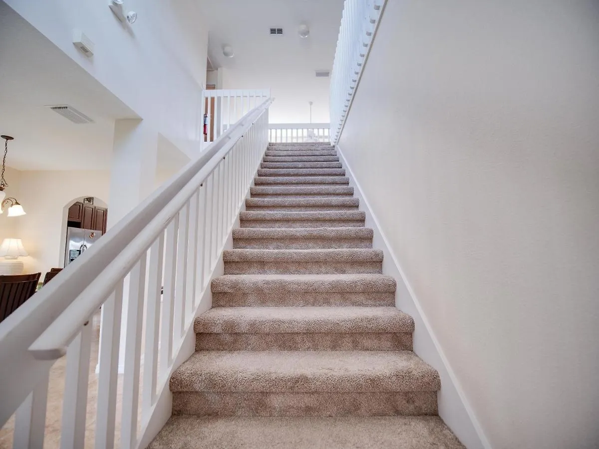 Sunny, Family-Friendly Villa With Large Pool In Gated Community Near Disney Davenport