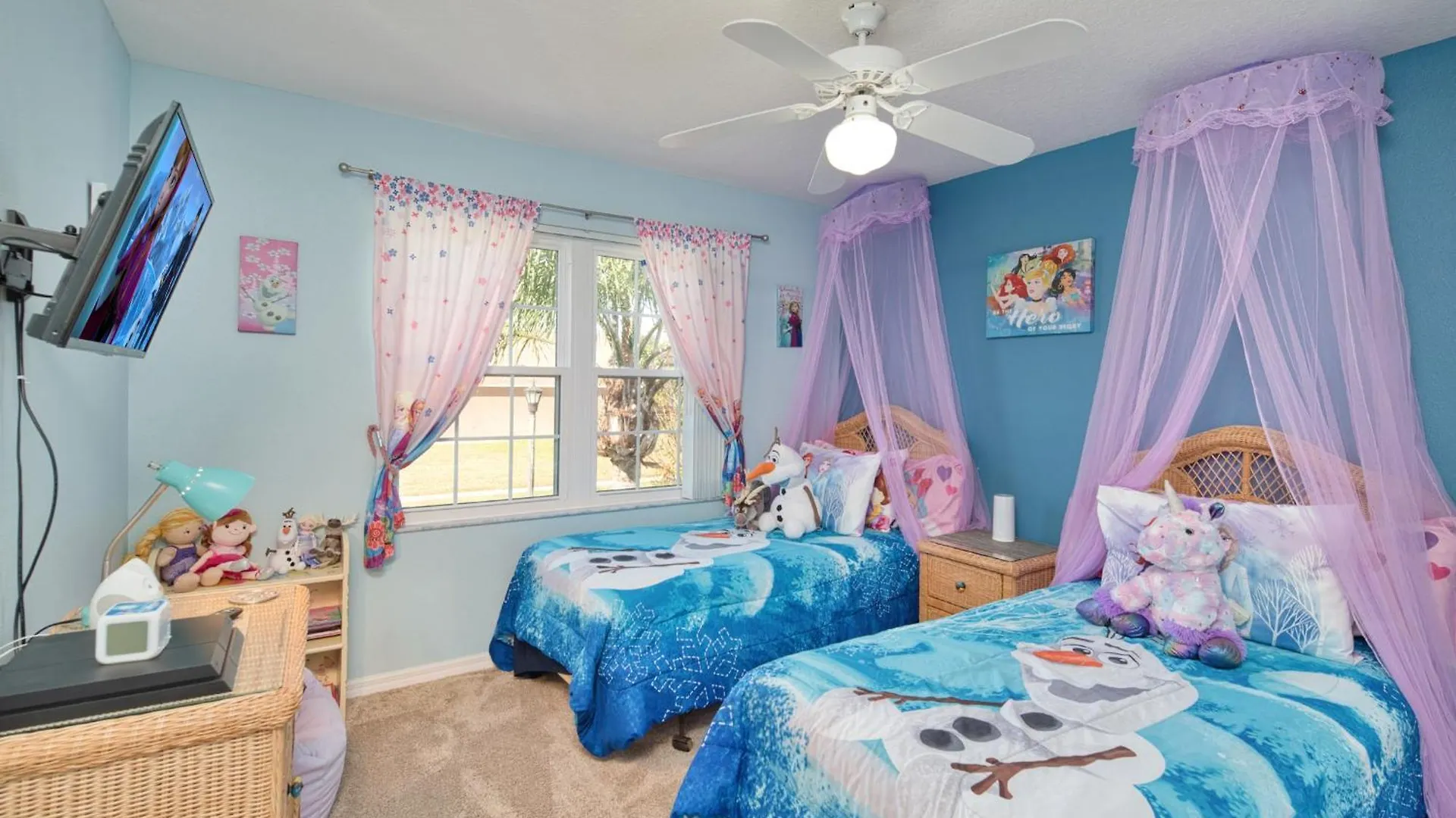 Sunny, Family-Friendly Villa With Large Pool In Gated Community Near Disney Davenport