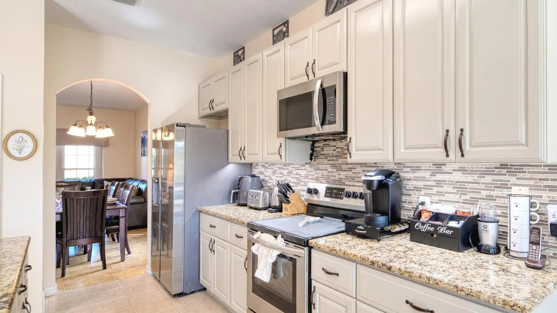 Sunny, Family-Friendly Villa With Large Pool In Gated Community Near Disney Davenport 0*,  United States