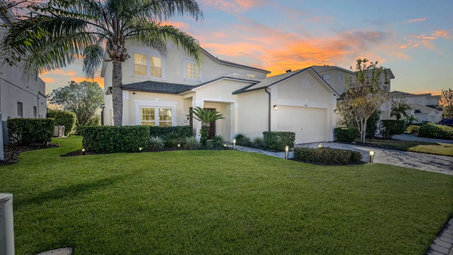 Sunny, Family-Friendly Villa With Large Pool In Gated Community Near Disney Davenport Holiday home